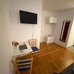 Apartment And Adria