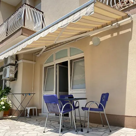 Apartman And Adria Vodice