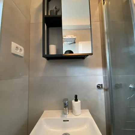 Apartment And Adria