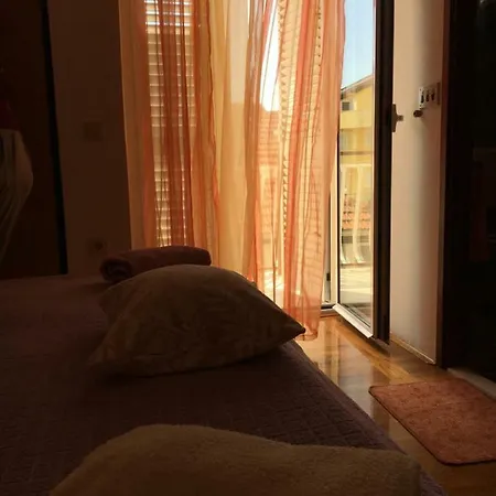 And Adria Apartment *