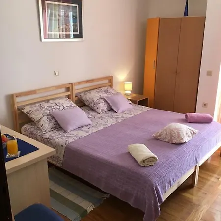 Apartment And Adria