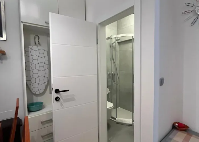 Apartamento And Adria *