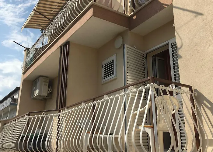 Apartman And Adria *