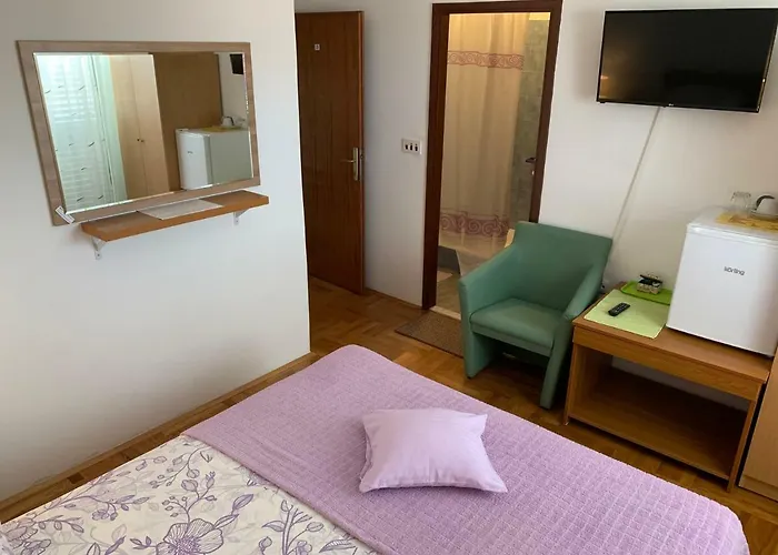 And Adria Apartamento