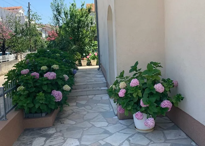 And Adria Apartamento